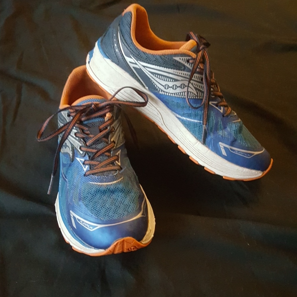 Used Big Kid's Boys Ride 9 Saucony Sneaker
